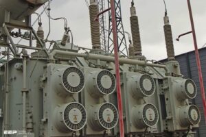 Studi komponen simetris dari gangguan tanah pada transformator daya paralel