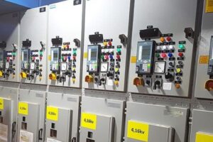Panduan aplikasi & pemilihan switchgear tegangan menengah